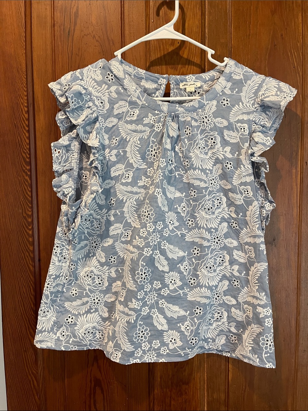 Ultra Pink Light Blue Floral Eyelet Ruffle Sleeve Top